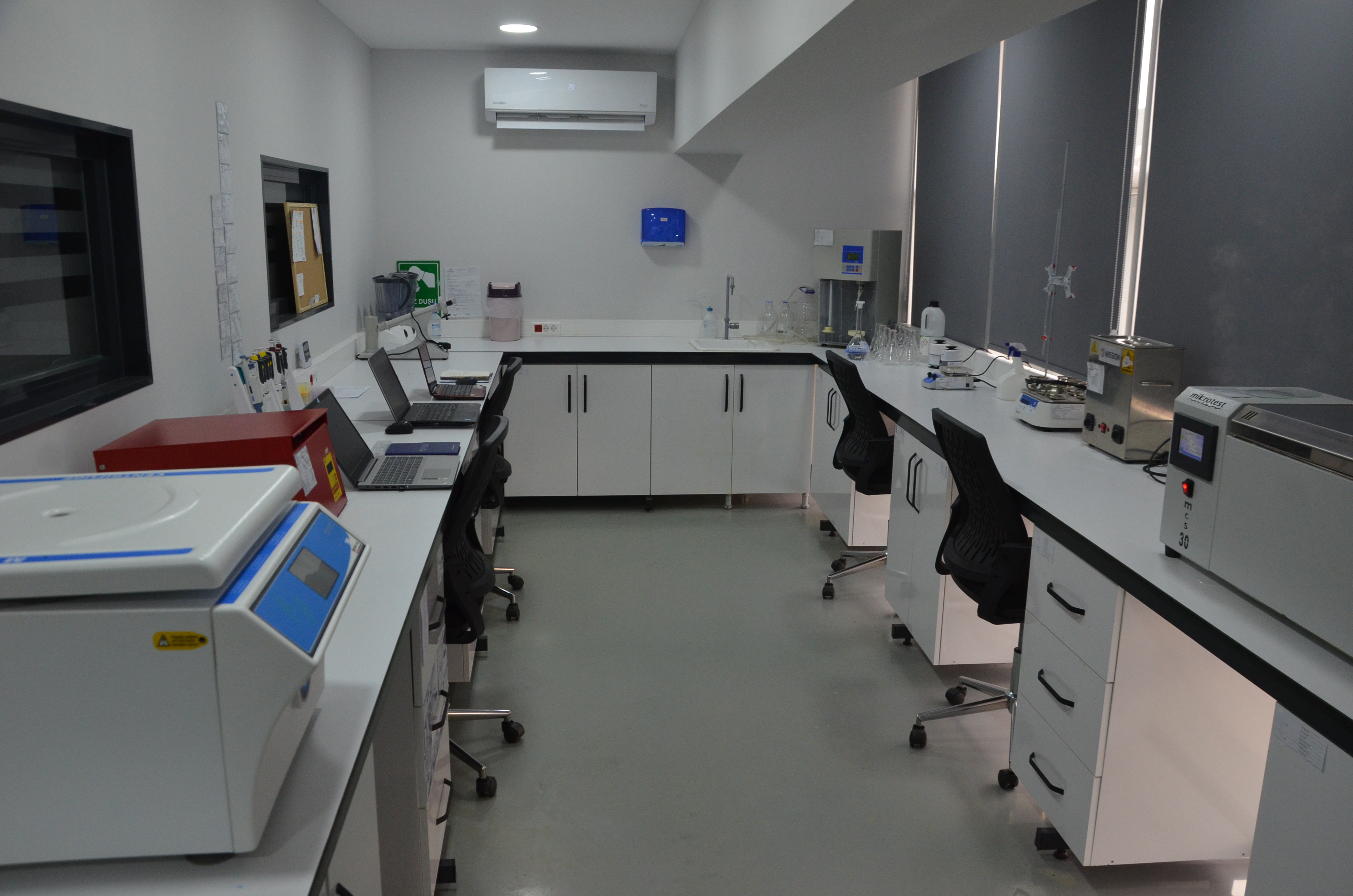 Laboratuvarımız...